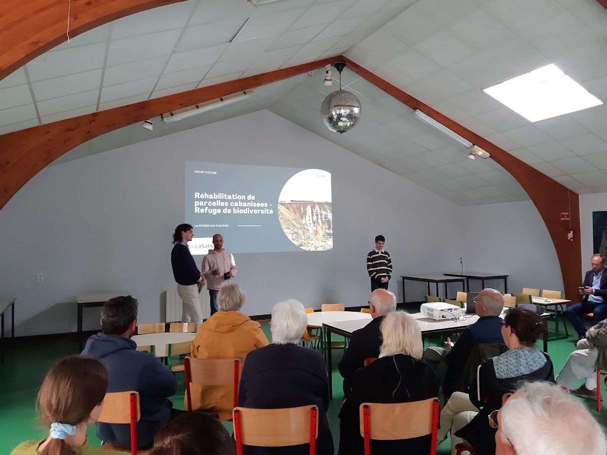 Présentation du projet des étudiants aux élus locaux - Décabanisation Le Cap-d'Antifer