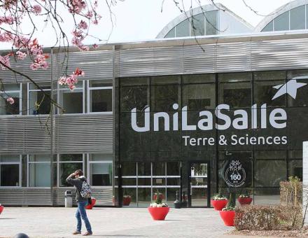 UniLaSalle_campus_Beauvais.jpg